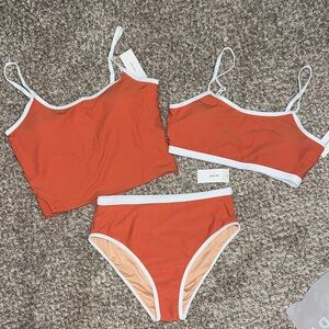 NWT! Geode Coral Swim Set with White Trim (2 tops & bottom!) Super Flattering!
